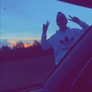 Meet your Posher, Kennedy